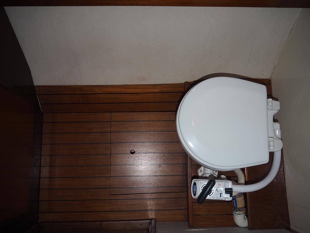 Fore ship, Accommodation